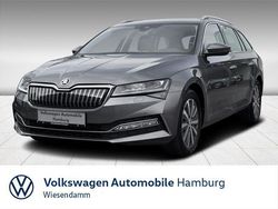 Graphitegrau metallic Gebraucht 2022 Skoda Superb Style Kombi | 29.690 € (Fairer Preis)