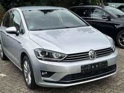 Reflexsilber Gebraucht 2015 VW Golf Sportsvan LOUNGE Van / Kleinbus | 11.490 € (Guter Preis)
