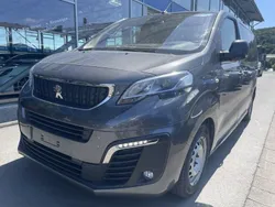 Grau Gebraucht 2021 Peugeot Traveller Allure Van / Kleinbus | 33.000 € (Guter Preis)