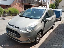 Beige Gebraucht 2014 Ford B-MAX Van / Kleinbus | 4.950 € (Fairer Preis)
