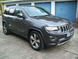 Grau Gebraucht 2015 Jeep Grand Cherokee Overland SUV | 19.999 € (Fairer Preis)