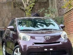 Violet Gebraucht 2010 Toyota iQ Kleinwagen | 3.890 € (Fairer Preis)