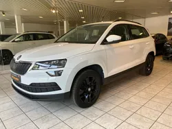 Weiß Gebraucht 2021 Skoda Karoq Ambition SUV | 15.950 € (Fairer Preis)