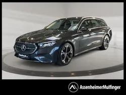 Grau Gebraucht 2024 Mercedes E300 Avantgarde Limousine | 43.904 € (Superpreis)