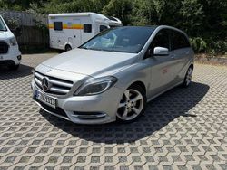 Silber Gebraucht 2013 Mercedes B220 Van / Kleinbus | 6.500 € (Teuer)