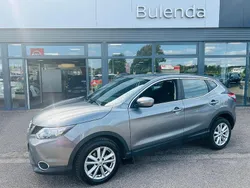 Grau Gebraucht 2014 Nissan Qashqai Acenta SUV | 10.970 €