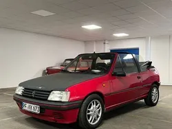 Rot Gebraucht 1994 Peugeot 205 Cabrio | 4.500 €