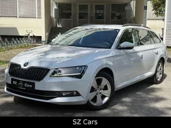 Weiß Gebraucht 2018 Skoda Superb Ambition Kombi | 18.499 € (Fairer Preis)