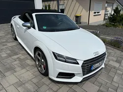 Weiß Gebraucht 2017 Audi TT Roadster Ambiente Cabrio | 33.000 € (Fairer Preis)