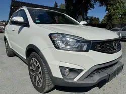 Weiß Gebraucht 2017 Ssangyong Korando Quartz SUV | 5.999 € (Guter Preis)