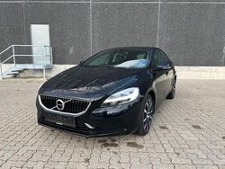 Schwarz Gebraucht 2019 Volvo V40 Linje Svart Limousine | 11.800 € (Guter Preis)