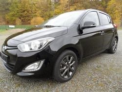 Schwarz Gebraucht 2014 Hyundai i20 Edition Limousine | 5.995 € (Guter Preis)