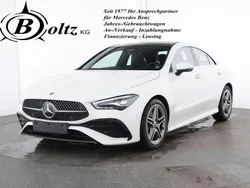 Polarweiß Gebraucht 2024 Mercedes CLA200 AMG Coupé | 36.899 € (Etwas zu teuer)