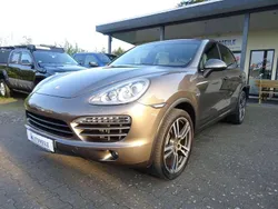 Umbrametallic Gebraucht 2012 Porsche Cayenne SUV | 19.990 € (Guter Preis)