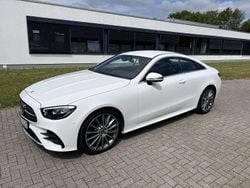 Weiß Gebraucht 2022 Mercedes E400 Coupé | 43.500 € (Superpreis)