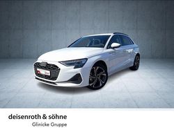 Weiss Gebraucht 2025 Audi A3 Sportback S-Line Kleinwagen | 31.450 € (Superpreis)