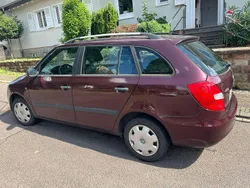 Rot Gebraucht 2010 Skoda Fabia Cool Edition Kombi | 2.300 € (Guter Preis)