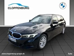 Schwarz Gebraucht 2024 BMW 318 Shadowline Kombi | 35.999 € (Fairer Preis)
