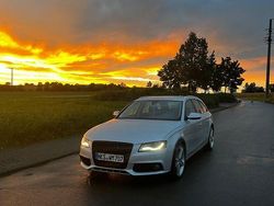 Silber Gebraucht 2010 Audi A4 Ambition Kombi | 5.000 € (Superpreis)