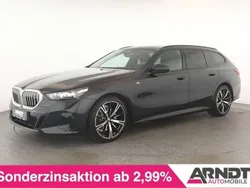Schwarz Gebraucht 2024 BMW 520 M Sport Kombi | 52.984 € (Superpreis)