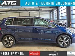 Blau Gebraucht 2020 VW Touran Highline Van / Kleinbus | 27.490 € (Fairer Preis)