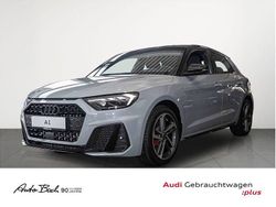 Grau (pfeilgrau perleffekt/mythosschwarz metallic) Gebraucht 2025 Audi A1 Sportback S-Line Kleinwagen | 30.940 € (Teuer)