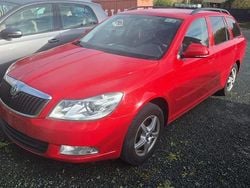 Blau Gebraucht 2011 Skoda Octavia Kombi | 3.700 € (Superpreis)