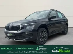 Schwarz Neu 2025 Skoda Kamiq Selection SUV | 30.812 € (Etwas zu teuer)