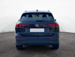 Schwarz Gebraucht 2024 VW Tiguan Life SUV | 42.649 € (Superpreis)