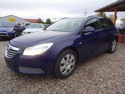 Blau Gebraucht 2011 Opel Insignia Country Tourer Kombi | 1.500 €