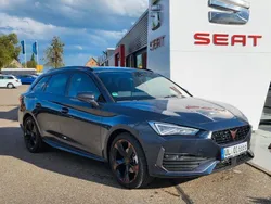 Grau Gebraucht 2024 Cupra Leon Limousine | 35.790 € (Etwas zu teuer)