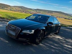 Braun Gebraucht 2010 Audi A8 Design Limousine | 18.999 € (Teuer)