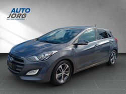 Grau Gebraucht 2017 Hyundai i30 Passion Limousine | 11.449 € (Fairer Preis)