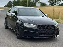 Schwarz Gebraucht 2016 Audi RS3 Kleinwagen | 30.000 € (Fairer Preis)