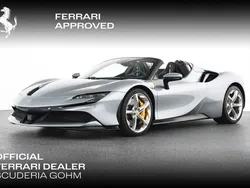 Grau Gebraucht 2024 Ferrari SF90 Cabrio | 579.880 €