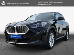 Schwarz Neu 2025 BMW iX2 SUV | 45.990 € (Guter Preis)