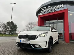 Weiß Gebraucht 2019 Kia Niro Spirit SUV | 17.990 € (Fairer Preis)