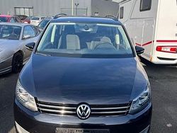 Schwarz Gebraucht 2011 VW Touran Van / Kleinbus | 4.999 € (Guter Preis)