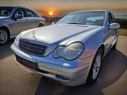 Silber Gebraucht 2002 Mercedes C180 Limousine | 3.900 € (Etwas zu teuer)