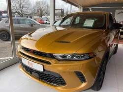 Gold Gebraucht 2023 Dodge Hornet SUV | 61.990 €