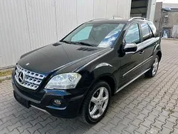 Schwarz Gebraucht 2009 Mercedes ML320 SUV | 11.500 €