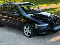 Schwarz Gebraucht 2005 Seat Leon Limousine | 2.799 €