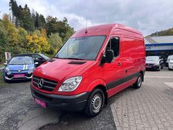 Rot Gebraucht 2007 Mercedes Sprinter Van | 12.750 € (Etwas zu teuer)