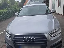 Grau Gebraucht 2017 Audi Q3 SUV | 18.000 €