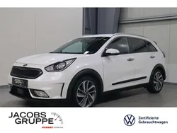 Weiß Gebraucht 2016 Kia Niro Spirit SUV | 14.990 € (Fairer Preis)