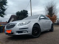 Silber Gebraucht 2011 Opel Insignia Edition Kombi | 10.500 € (Teuer)
