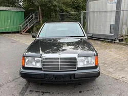 Gebraucht 1992 Mercedes E230 Limousine | 4.500 €