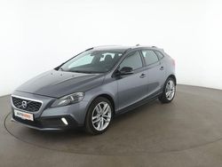 Grau Gebraucht 2015 Volvo V40 CC You! Kombi | 16.630 € (Etwas zu teuer)