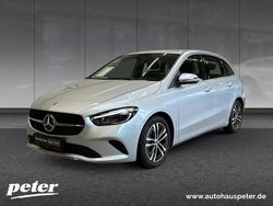Metalliclack hightechsilber Gebraucht 2024 Mercedes B200 Progressive Van / Kleinbus | 34.710 € (Etwas zu teuer)