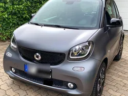 Schwarz Gebraucht 2016 Smart ForTwo Coupé Prime Coupé | 8.500 € (Fairer Preis)